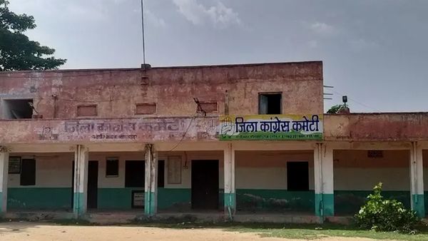 Rajasthan: चुनाव से पहले कांग्रेस में इस्‍तीफों की झड़ी, पूर्व MLA समेत 100 कार्यकर्ता छोड़ेंगे पार्टी