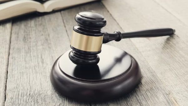 'POCSO अधिनियम के तहत सहमति की उम्र के साथ छेड़छाड़ करना उचित नहीं', विधि आयोग की सरकार को सलाह