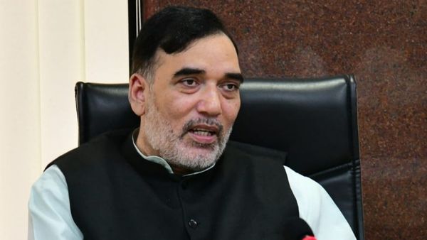 पराली जलाने से रोकने के लिए बनाया जाए एक खास प्लान, गोपाल राय ने पर्यावरण मंत्री को लिखी चिट्ठी