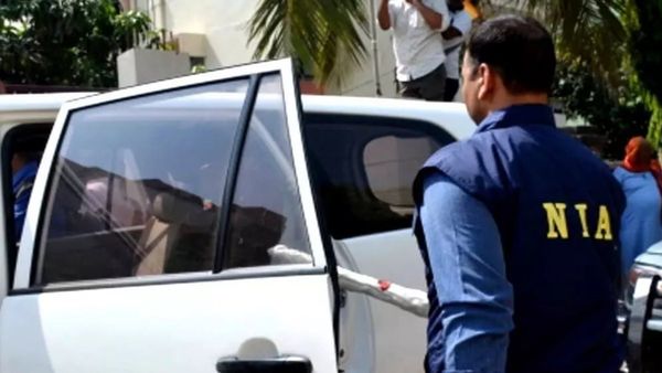 ट्रेवलिंग ट्रेनर्स के जरिए आतंकी साजिश का खुलासा.. ISIS का नया मॉड्यूल कितना खतरनाक, समझिए