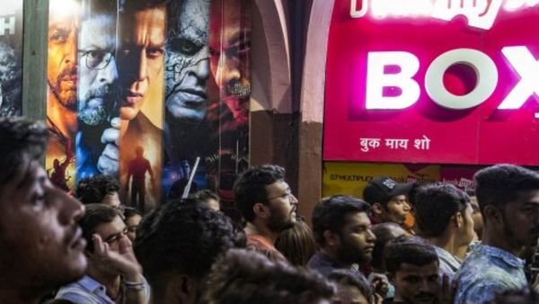 शाहरुख खान की 'जवान' ने वर्ल्ड वाइड बॉक्स ऑफिस पर मचाया तहलका, पहुंची 1000 करोड़ के पार