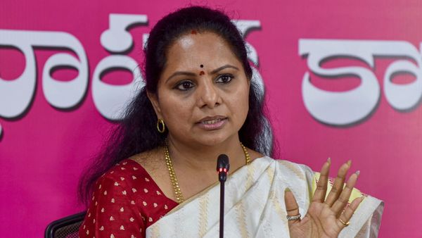 दिल्ली उत्पाद शुल्क नीति केस पर ईडी के समन पर तेलंगाना नेता कविता  कानूनी कदम उठाएंगी