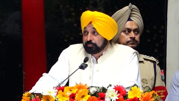 पंजाब: RDF के 5637.4 करोड़ रुपये रुकने का मुद्दा उठाएंगे CM भगवंत मान, राज्यपाल से दखल की मांग