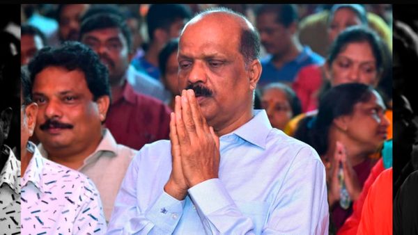 'उद्धव ठाकरे ने मनोहर जोशी के घर हमले के लिए कहा, संजय राउत ने फोन कर पेट्रोल ले जाने...', विधायक का दावा