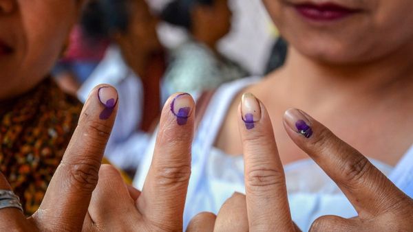 Women Voters: राजनीतिक दलों की नजर में बढ़ता महिला वोटरों का महत्व