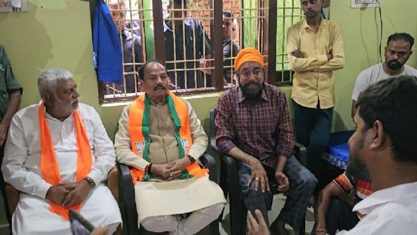 छत्तीसगढ़ चुनावी सरगर्मी: 'हिन्दुस्तान जिंदाबाद कहने पर हत्या', बीजेपी से जुड़े पूर्व मुख्यमंत्री का बड़ा आरोप