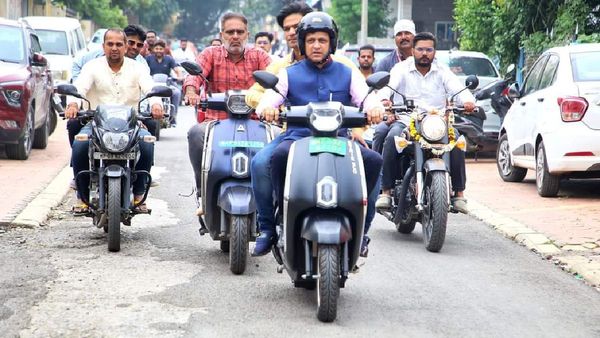 NO Car Day का असर, इंदौर में 12% कम बिका पेट्रोल-डीजल, प्रदूषण में आई गिरावट