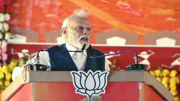 PM Modi in Bilaspur: 'अउ नहीं सहिबो बदल के रहिबो', बिलासपुर के परिवर्तन रैली में गरजे पीएम मोदी