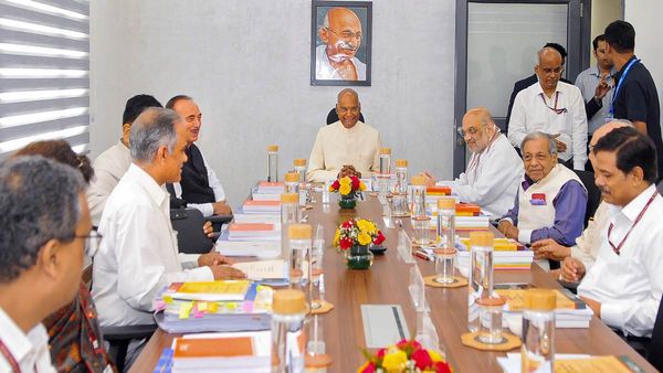 'कब तक आएगी फाइनल रिपोर्ट', वन नेशन-वन इलेक्शन पर लॉ कमिशन ने दिया बड़ा अपडेट