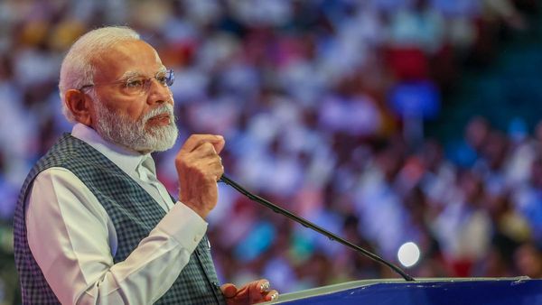 पीएम मोदी तेलंगाना में 21500 करोड़ के कौन- कौन से प्रोजेक्ट्स की देंगे सौगात, जानिए 