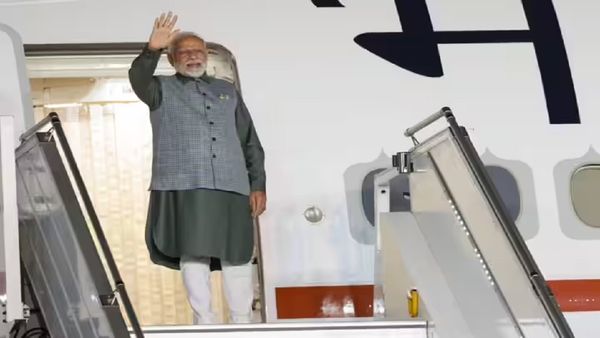 ASEAN-India Summit: इंडोनेशिया के लिए रवाना हुए पीएम मोदी, बोले- आसियान नेताओं के साथ बात करने को उत्सुक