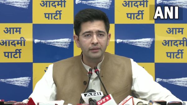 बढ़ती महंगाई के दौर में जनता को आधार की नहीं, उधार कार्ड की जरूरत: राघव चड्ढा