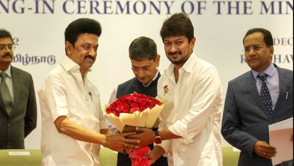 'सनातन धर्म डेंगू-मलेरिया', उदयनिधि स्टालिन के बयान पर भड़की भाजपा, कांग्रेस ने दिया ये रिएक्शन