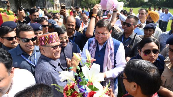 उत्तराखंड: ब्रिटेन से लौटे CM धामी, हुआ भव्य स्वागत, 12500 करोड़ से अधिक के निवेश प्रस्तावों पर MOU