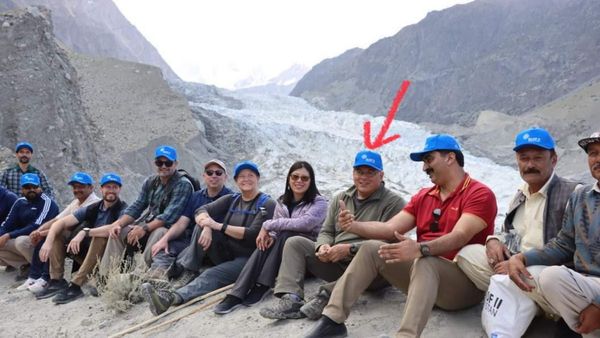 कनाडा के बाद अमेरिका का एक और विश्वासघात? चुपचाप PoK पहुंचे पाकिस्तान में अमेरिका के राजदूत, क्यों?