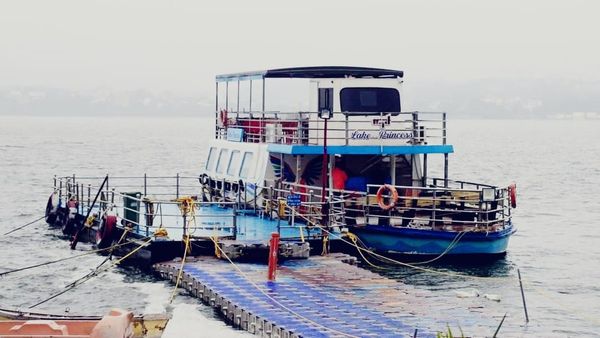 Bhopal News: बड़े तालाब में सैलानियों का मजा होगा किरकिरा, क्रूज व मोटर बोट पर NGT ने लगाई रोक