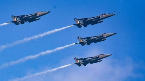 Bhopal: भोपाल में पहली बार एयर शो का आयोजन, फाइटर जेट्स दिखाएंगे करतब, बोट क्लब पर सिर्फ पास धारकों की एंट्री