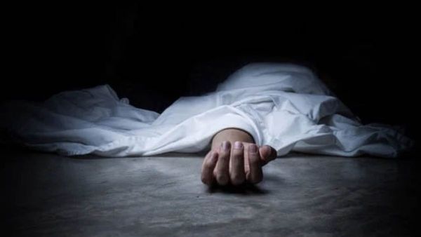 पाकिस्तानः व्यभिचार के आरोप में महिला की पत्थर मारकर ले ली जान, पति ने भाईयों संग मिलकर घटना को दिया अंजाम