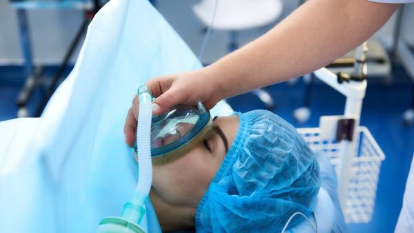 Anesthesia Day: भारत में पचास हजार की आबादी पर केवल एक निश्चेतना विशेषज्ञ