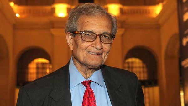 नोबेल पुरस्कार विजेता और भारतीय अर्थशास्त्री अमर्त्य सेन के निधन की खबर निकली अफवाह, बेटी ने किया खंडन