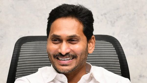 आंध्र प्रदेश: सीएम जगन मोहन रेड्डी ने एशियाई खेलों के पदक विजेताओं को किया सम्‍मानित