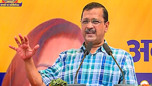 दिवाली से पहले सीएम केजरीवाल ने बुजुर्ग पेंशनर्स को दिया बड़ा तोहफा