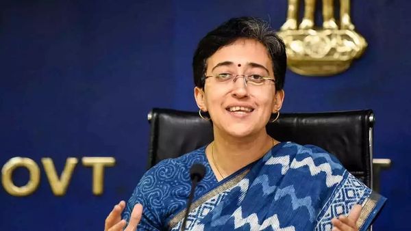 सरदार वल्लभभाई पटेल को आतिशी मार्लेना ने किया नमन