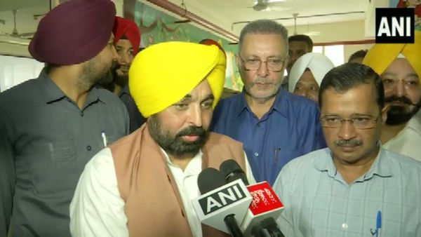 पंजाब को सीएम भगवंत मान का तोहफा, दिल्‍ली की तर्ज पर शुरू की गईं 664 'आम आदमी क्‍लीनिक'