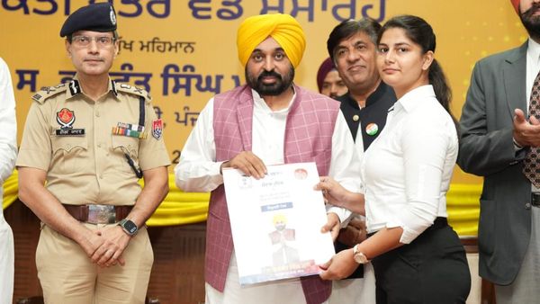 भगवंत मान सरकार का रोजगार पर फोकस, डेढ़ साल में दी 37100 नौकरियां, AAP ने कहा- बनेगा रंगला पंजाब