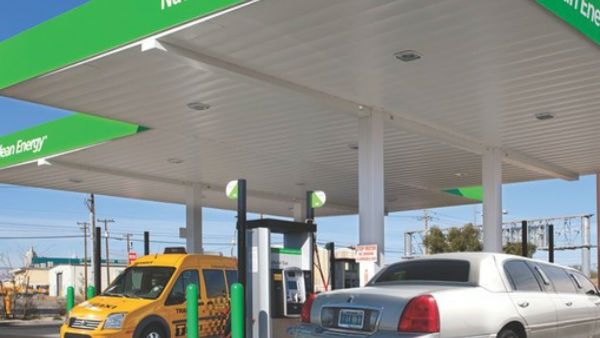 घरेलू प्राकृतिक गैस के दाम 7% बढ़े, CNG-PNG हो सकती है महंगी