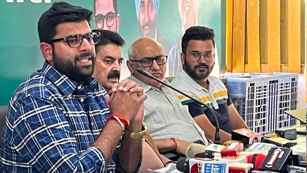 झूठा आरोप लगाने वालों पर एक्शन की तैयारी में JJP, दिग्विजय ने कहा-'दे कोई प्रमाण,नहीं तो कोर्ट में होगा सामना