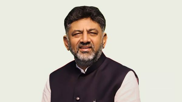 तेलंगाना चुनाव: डीके शिवकुमार के '5 घंटे बिजली' वाले बयान से कांग्रेस बैकफुट पर, BRS को मिला मौका
