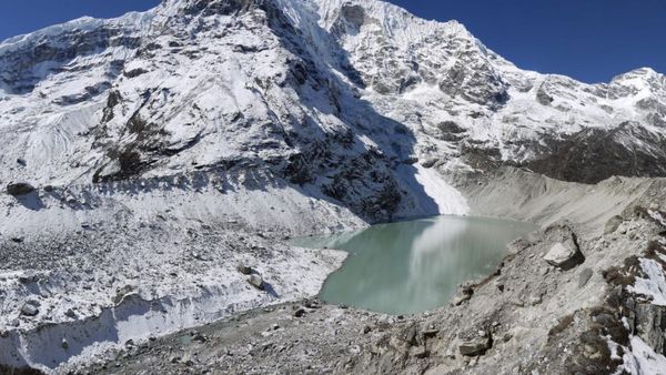 सिक्किम: किसी भी वक्त Glacial झील से आ सकती है तबाही, खाली करवाए गए कई गांव
