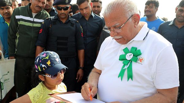 OPINION: हरियाणा सरकार का मूल मंत्र: पढ़ेंगी बेटियां, शिक्षित होगा देश