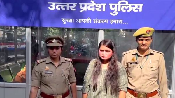 लुटेरी दुल्हन का शिकार हुआ पुलिसकर्मी, Income Tax Officer बनकर दोस्ती, फिर शादी और फिर...