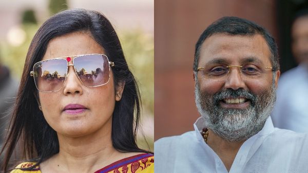 'खाता न बही....हाय रे किस्मत': महुआ मोइत्रा को निशिकांत दुबे ने 'दुबई दीदी' कहकर क्यों कसा तंज?