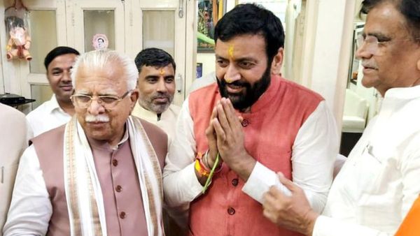 हरियाणा सीएम मनोहर लाल खट्टर ने विपक्ष को दिया खुला चैलेंज, कहा- BJP कर रही बेहतर काम