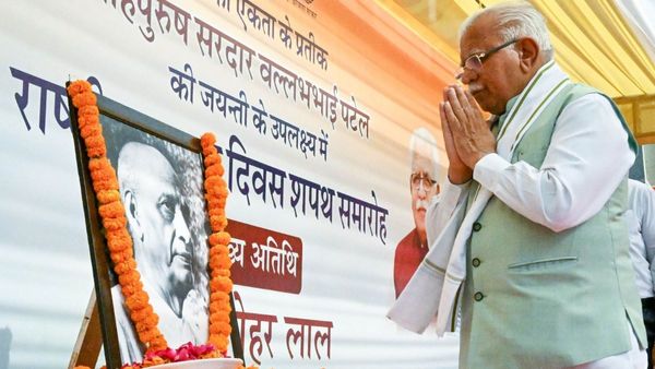 लौह पुरुष सरदार वल्लभ भाई पटेल को सीएम खट्टर ने किया नमन, दिया ये संदेश