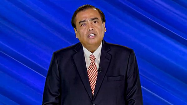 फोर्ब्स ने जारी की अमीर अरबपतियों की Top-10 लिस्ट, जानें मुकेश अंबानी कितनी संपत्ति के साथ किस नंबर पर हैं