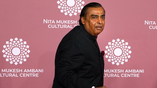 Mukesh Ambani: मुकेश अंबानी को मिली जान से मारने की धमकी, कहा गया- '20 करोड़ रुपये दो नहीं तो...'