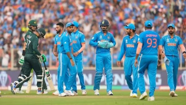 India Pakistan Cricket: भारत के उफान में उड़ गयी पाकिस्तान की पतवार