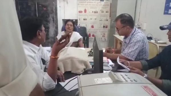 CG News: बलौदा बाजार क्षेत्र की गैस एजेंसियों में अवैध कारोबार का भंडाफोड़, दो हजार से ज्यादा सिलेंडर जब्त