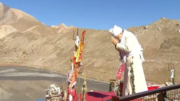 पार्वती कुंड कहां है? जहां नवरात्र से पहले दर्शन करने गए पीएम मोदी, जानिए दिल्ली से कैसे पहुंच सकते हैं?