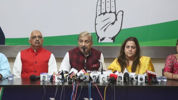 गजनी वाले बयान पर भड़के प्रमोद तिवारी, कहा- देवेन्द्र फडणवीस ने किया छत्तीसगढ़ का अपमान