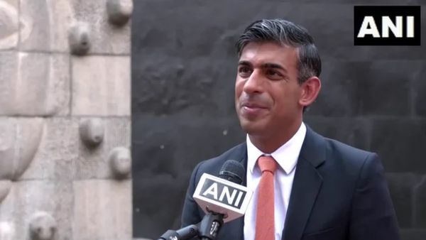 युद्ध के बीच ब्रिटेन के प्रधानमंत्री ऋषि सुनक जाएंगे इजराइल, बेंजामिन नेतन्याहू से करेंगे मुलाकात