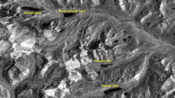 सिक्किम में कैसे आई आसमानी आफत, बाढ़ की घटना ISRO की सैटेलाइट तस्वीरों से जानिए?