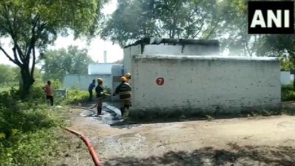 Tamil Nadu News: विरुधुनगर की दो अलग-अलग पटाखा फैक्ट्रियों में विस्फोट, अब तक 13 की मौत