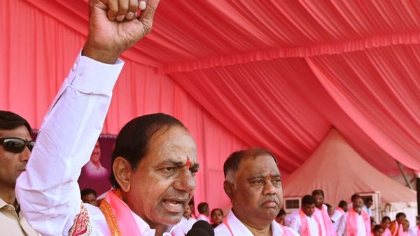 तेलंगाना: 'सत्ता में कांग्रेस आई तो किसानों को कर देगी विनाश, रायथु बंधु हो जाएगा खत्म', CM KCR का हमला
