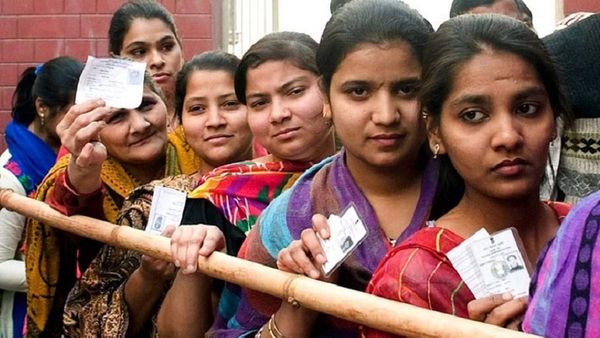 Telangana Elections: लेडी वोटर्स का मूड, सुरक्षा, महिला सशक्तिकरण पर क्या है जवाब? जानिए