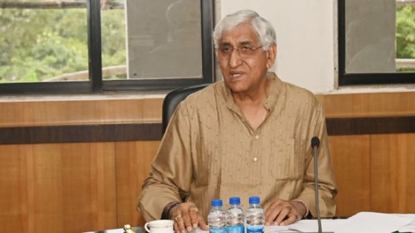 Chhattisgarh Election: चुनाव आयोग की सख्ती पर बोले सिंहदेव, बताइए ऐसे चुनाव कैसे लड़ा जाएगा?